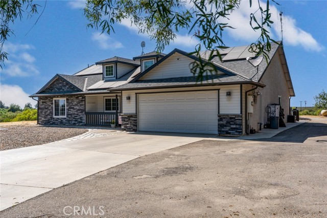 29578 Diane Way, Madera CA: https://media.crmls.org/medias/b825b9ab-0527-425e-9225-5579fa3dfcd1.jpg