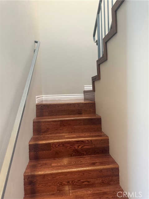 Detail Gallery Image 22 of 41 For 6912 Remmet Ave #5,  Canoga Park,  CA 91303 - 2 Beds | 2/1 Baths