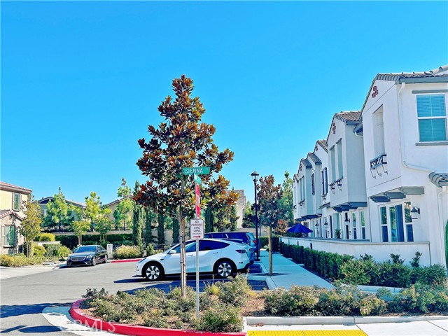 Detail Gallery Image 1 of 1 For 14521 Sienna Pl, Corona,  CA 92880 - 3 Beds | 2/1 Baths