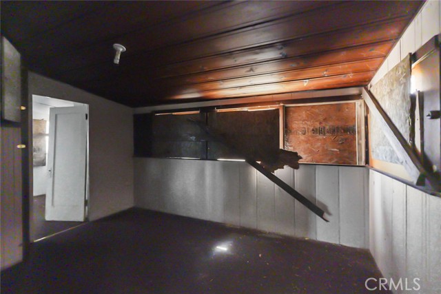 8340 West Lane, Winton CA: https://media.crmls.org/medias/b82743f2-2b36-4607-a85f-b642f8c50b21.jpg