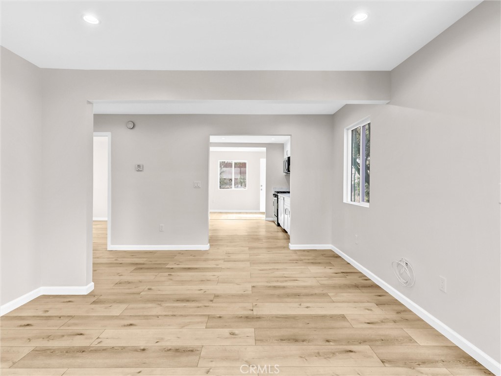 MLS #SR25276132 image #2