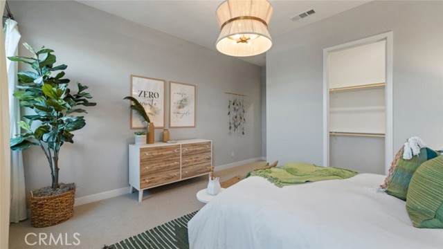 Detail Gallery Image 23 of 28 For 26729 Greylock Ln #201,  Valencia,  CA 91355 - 3 Beds | 2/1 Baths
