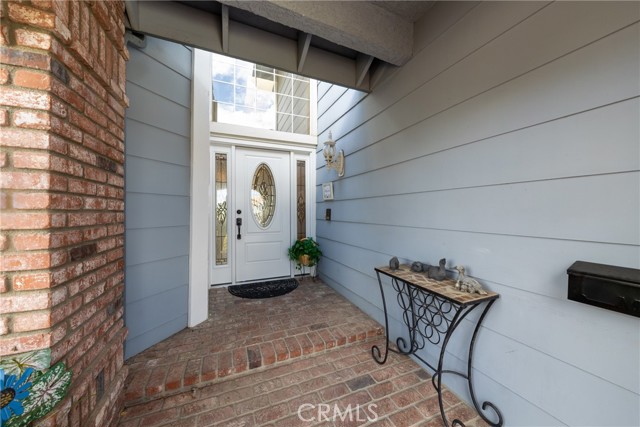 Detail Gallery Image 5 of 58 For 13259 Country Club, Victorville,  CA 92395 - 4 Beds | 3 Baths