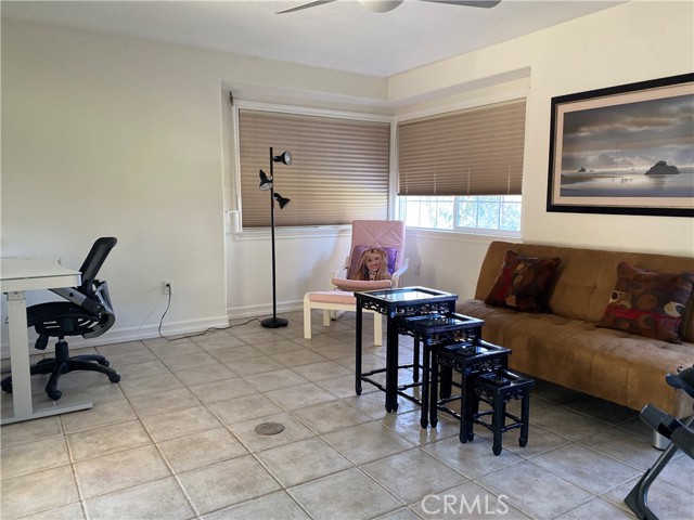 42980 Calle Montecillo, Temecula CA: https://media.crmls.org/medias/b82a336f-356d-4d38-ad8e-324e0f89dced.jpg