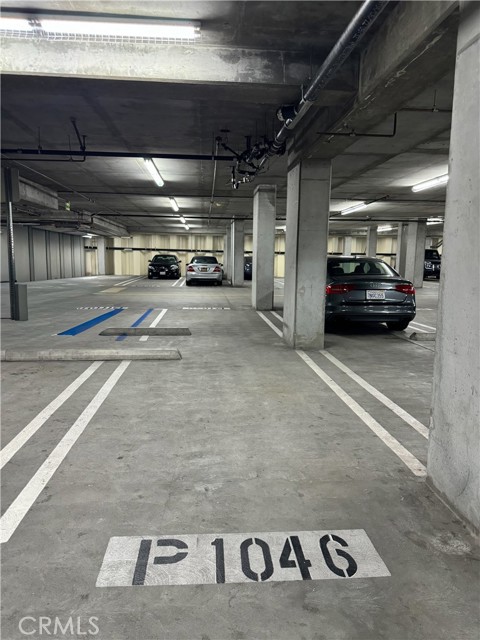 1155 South Grand Avenue, Los Angeles CA: https://media.crmls.org/medias/b82a7b46-593b-4191-81bb-1f47c01ff5c6.jpg
