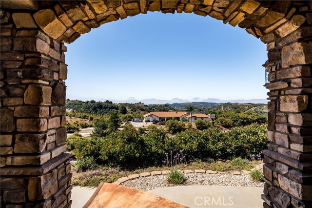 Detail Gallery Image 11 of 75 For 22285 Corte Bonita, Temecula,  CA 92590 - 4 Beds | 3 Baths