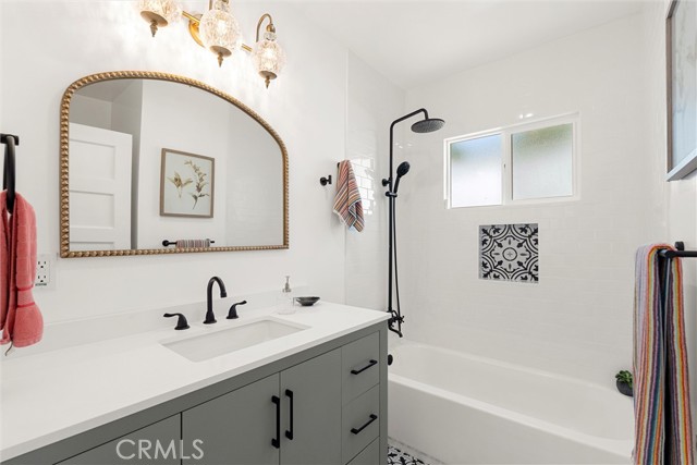 6616 Vesper Avenue, Van Nuys CA: https://media.crmls.org/medias/b82c46ed-69b2-4585-be3d-07df972aefa4.jpg