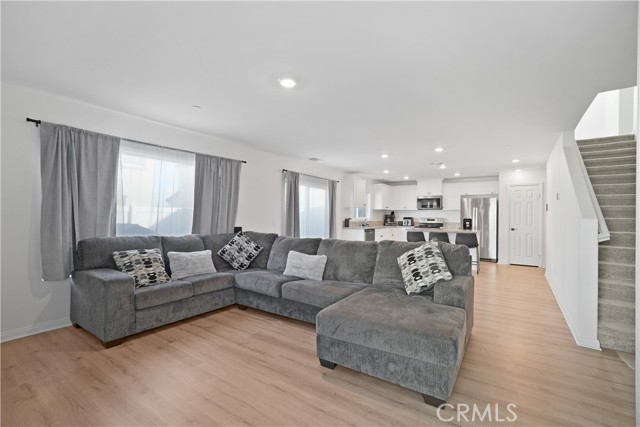 Detail Gallery Image 8 of 22 For 28440 Dusky Willow, Nuevo,  CA 92567 - 3 Beds | 2/1 Baths