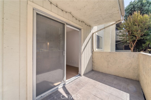 Detail Gallery Image 4 of 17 For 13080 Dronfield Ave #62,  Sylmar,  CA 91342 - 2 Beds | 1 Baths