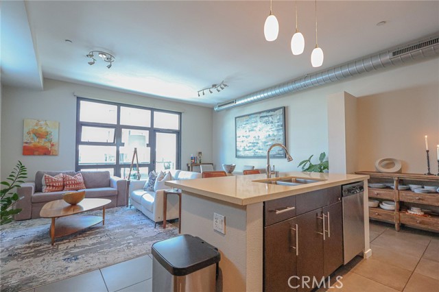 Detail Gallery Image 9 of 75 For 133 the Promenade #334,  Long Beach,  CA 90802 - 1 Beds | 1 Baths