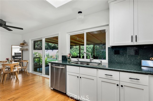 7612 Vicky Avenue, West Hills CA: https://media.crmls.org/medias/b82d3334-3be9-40f8-a84b-4f270300638d.jpg