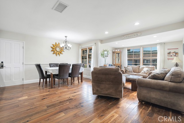 Detail Gallery Image 5 of 50 For 1059 Rambling, Simi Valley,  CA 93065 - 4 Beds | 3 Baths