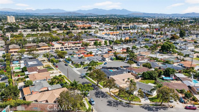 Detail Gallery Image 37 of 39 For 1813 W Westmont Dr, Anaheim,  CA 92801 - 3 Beds | 1/1 Baths