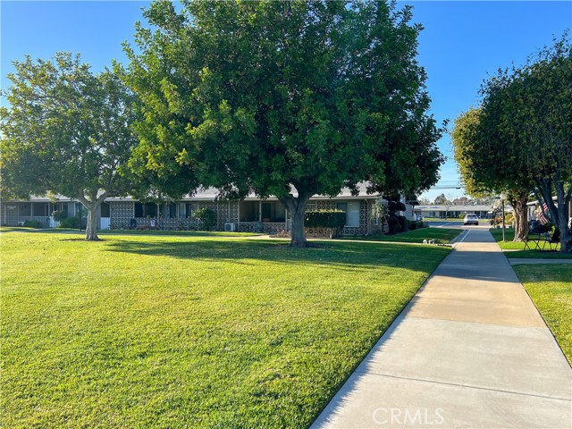 Detail Gallery Image 2 of 15 For 13301 St. Andrews Dr., M6-138a, Seal Beach,  CA 90740 - 2 Beds | 1/1 Baths