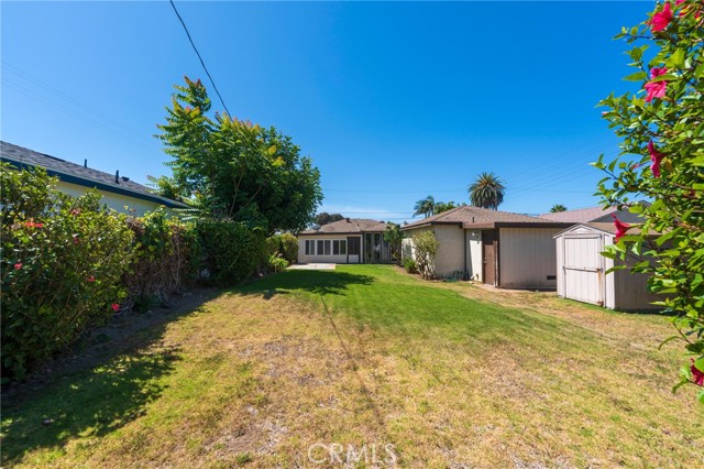 2605 Robinson Street, Redondo Beach CA: https://media.crmls.org/medias/b82e5b28-7e1d-43ca-8f96-7fa9d2cc11d6.jpg