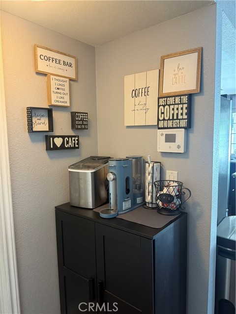 13241 Oakwood Lane, La Mirada CA: https://media.crmls.org/medias/b82f9b7e-9675-4c1e-b387-67d0c3159195.jpg
