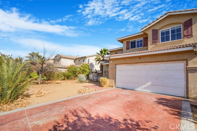 11411 Arlington Street, Adelanto CA: https://media.crmls.org/medias/b82ff2fe-7cb9-4c1b-a3ef-28a89d8d8415.jpg