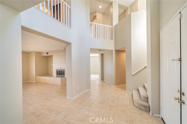 Detail Gallery Image 10 of 70 For 3675 Sunmeadow St, Corona,  CA 92881 - 6 Beds | 4 Baths