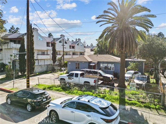 Detail Gallery Image 3 of 20 For 11148 Lorne Street, Sun Valley,  CA 91352 - 2 Beds | 1 Baths