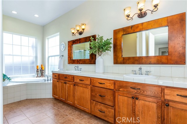 Detail Gallery Image 47 of 65 For 941 Vista Cerro Dr, Paso Robles,  CA 93446 - 4 Beds | 2/1 Baths