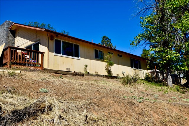 227 Humbug Rd., Yreka, CA, 96097 227 Humbug Rd., Yreka, CA, 96097