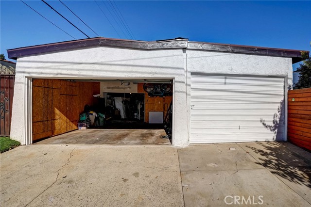 6531 Arlington Avenue, Los Angeles CA: https://media.crmls.org/medias/b8350b21-d746-4d12-9a3e-72e2bb994dda.jpg