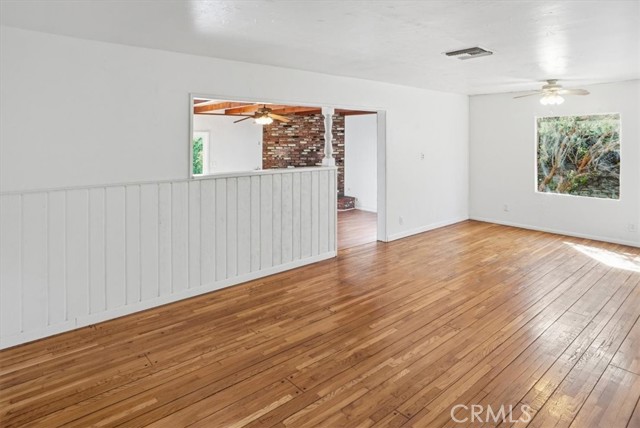 Detail Gallery Image 3 of 23 For 5740 Lemona Ave, Sherman Oaks,  CA 91411 - 2 Beds | 1 Baths