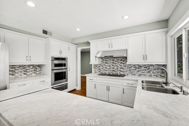 Detail Gallery Image 19 of 49 For 12444 Marva Ave, Granada Hills,  CA 91344 - 4 Beds | 3 Baths