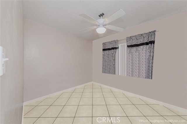 1236 N Dresden Place, Anaheim CA: https://media.crmls.org/medias/b8365346-6195-427b-8a20-67a33f8fca40.jpg
