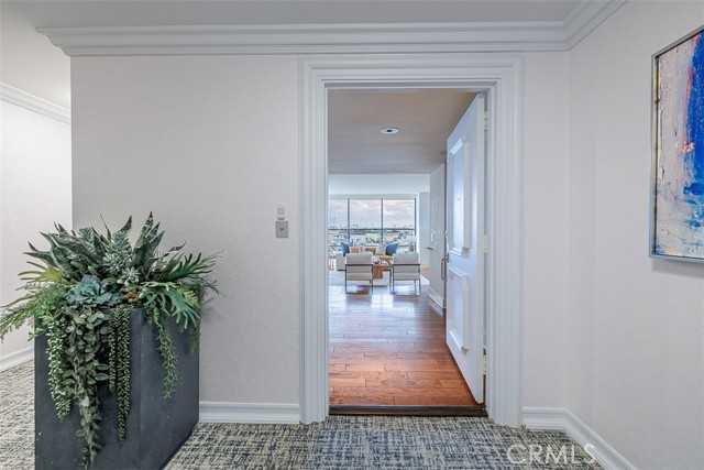 Detail Gallery Image 3 of 41 For 601 Lido Park Drive 3f,  Newport Beach,  CA 92663 - 2 Beds | 2/1 Baths