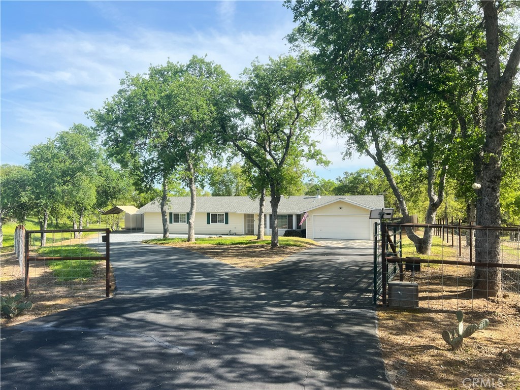 29897 Wickiup Court