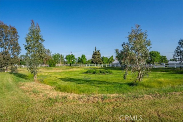 8791 Fox Street, Los Molinos CA: https://media.crmls.org/medias/b838b53b-3add-4769-89f0-4ae63124ceeb.jpg