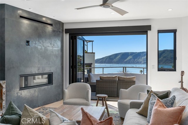 Detail Gallery Image 3 of 44 For 155 San Antonia, Avila Beach,  CA 93424 - 2 Beds | 2 Baths