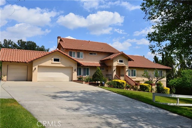 5436 Valinda Avenue, Rancho Cucamonga CA: https://media.crmls.org/medias/b839cb0b-3146-4872-a884-726fa09219e2.jpg