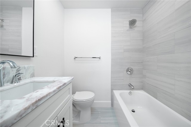 27591 Cenajo, Mission Viejo CA: https://media.crmls.org/medias/b83a0d90-54df-4381-89c5-01e11e8d742d.jpg