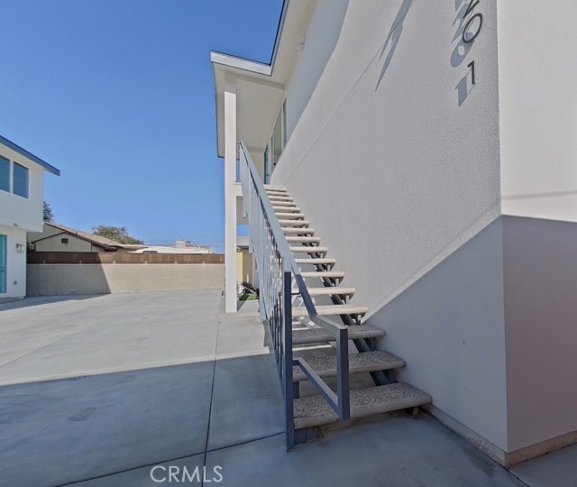 Detail Gallery Image 16 of 55 For 6118 Amos, Lakewood,  CA 90712 - 9 Beds | 7 Baths