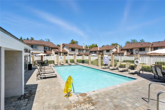 21434 Cypresswood, Lake Forest CA: https://media.crmls.org/medias/b83cef6e-220b-428d-b450-a5cedc628a54.jpg
