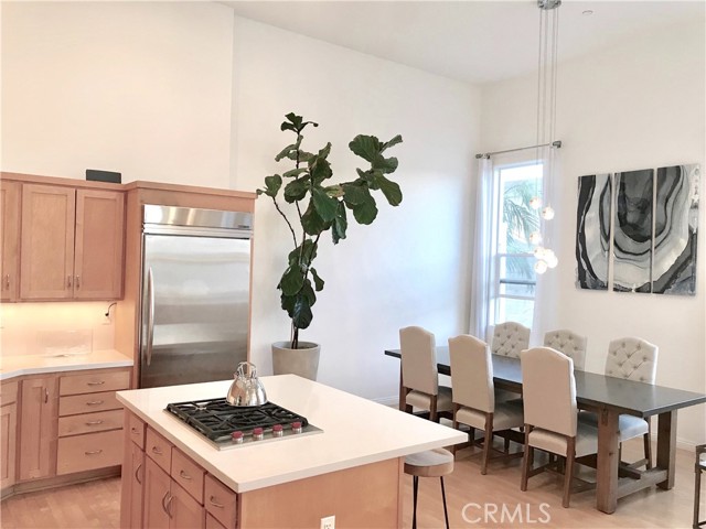 502 Rosecrans Avenue, Manhattan Beach, California 90266, 2 Bedrooms Bedrooms, ,2 BathroomsBathrooms,Residential,Sold,Rosecrans,SB22066410