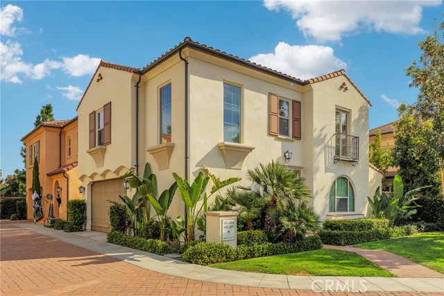 Detail Gallery Image 2 of 26 For 107 Hanging Gdn, Irvine,  CA 92620 - 3 Beds | 2/1 Baths