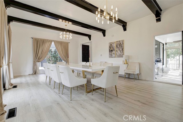 Detail Gallery Image 6 of 59 For 606 Galer Pl, Glendale,  CA 91206 - 4 Beds | 3 Baths