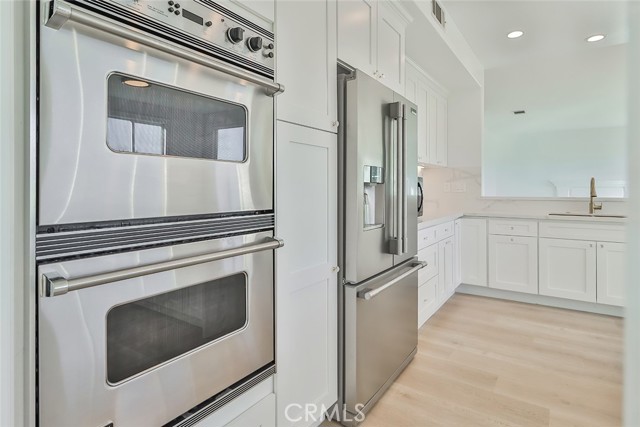 3966 Leighton Point Rd., Calabasas CA: https://media.crmls.org/medias/b83f1037-bdc8-4f00-9c0a-2cd8cc0ff5e4.jpg