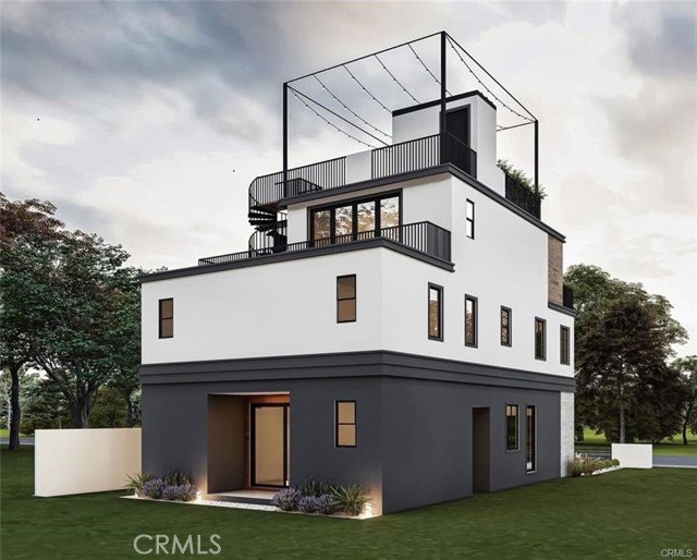 344 Portland Circle, Huntington Beach CA: https://media.crmls.org/medias/b83f9568-003a-44db-a893-9d5fa1133511.jpg
