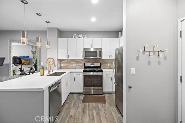 Detail Gallery Image 5 of 40 For 1801 E Katella #4005,  Anaheim,  CA 92805 - 1 Beds | 1 Baths