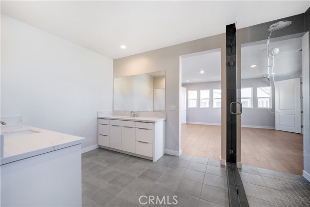 Detail Gallery Image 7 of 13 For 301 Brackens, Lake Forest,  CA 92630 - 4 Beds | 4 Baths