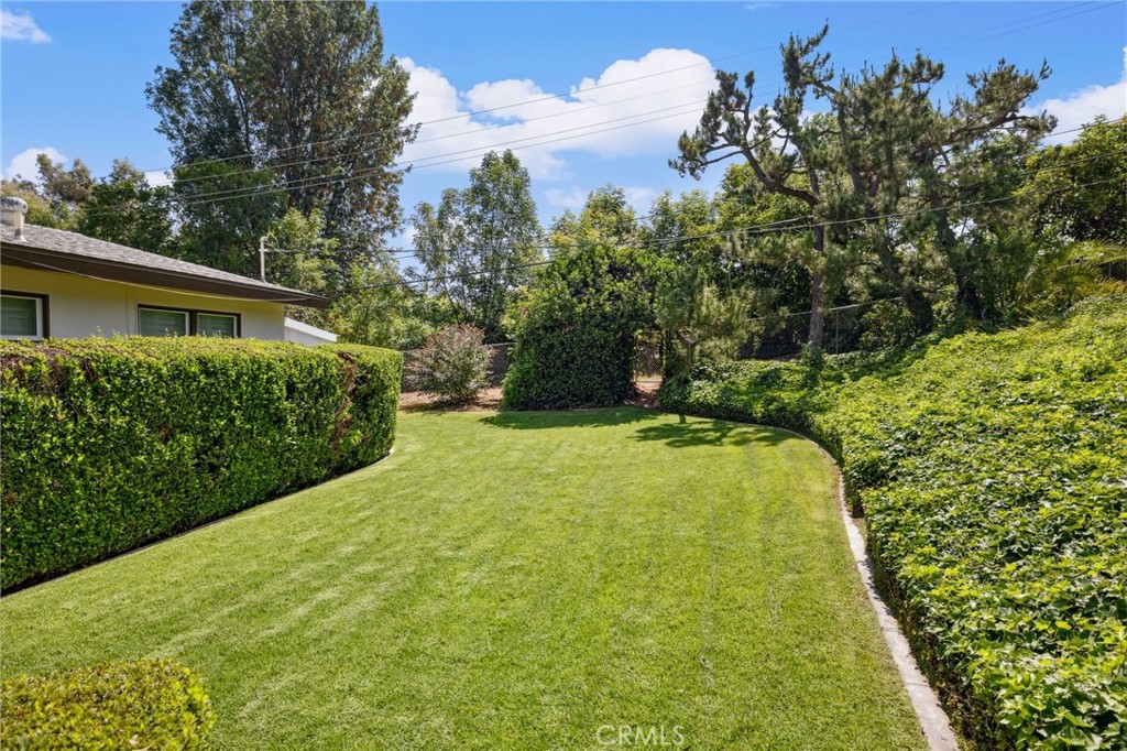 MLS #IV25152411 img 38