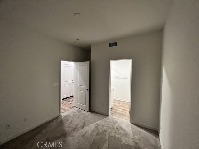 Detail Gallery Image 4 of 30 For 4472 S Bryant Paseo, Ontario,  CA 91762 - 4 Beds | 3/1 Baths