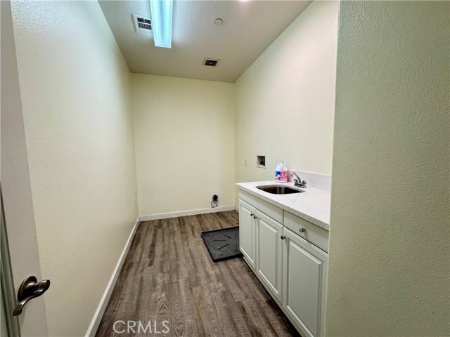 Detail Gallery Image 18 of 24 For 9579 Estrella Hills St, Riverside,  CA 92508 - 5 Beds | 4/1 Baths