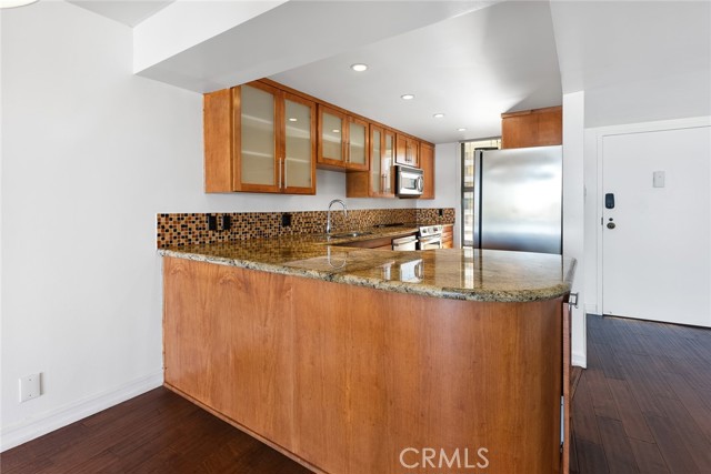Detail Gallery Image 12 of 39 For 4316 Marina City Dr #631,  Marina Del Rey,  CA 90292 - 2 Beds | 2 Baths