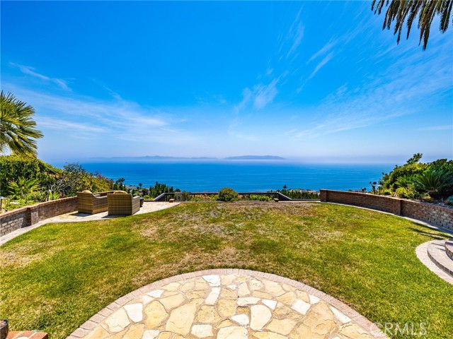 3528 Hightide Drive, Rancho Palos Verdes CA: https://media.crmls.org/medias/b8441e7a-6d6e-40a3-b301-0e7054f18203.jpg