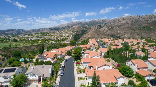 Detail Gallery Image 43 of 45 For 12022 Falcon Crest Way, Porter Ranch,  CA 91326 - 4 Beds | 2/1 Baths